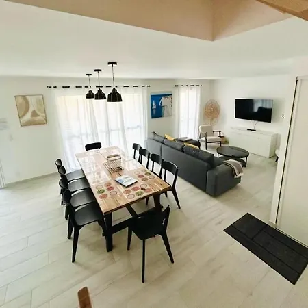 Villa La Foret D'armotte 12 By Avecoeur *
