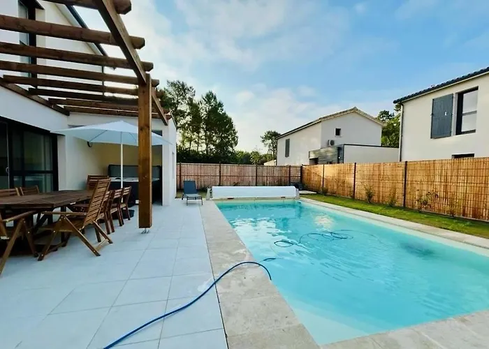 Villa La Foret D'armotte 12 By Avecoeur *