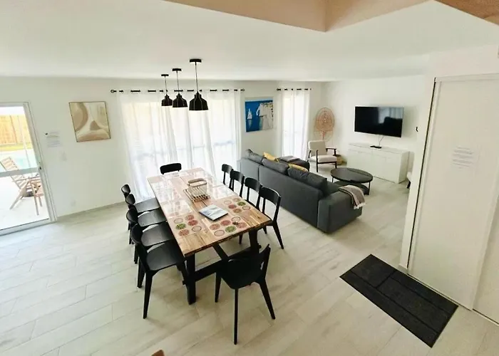 Villa La Foret D'armotte 12 By Avecoeur *